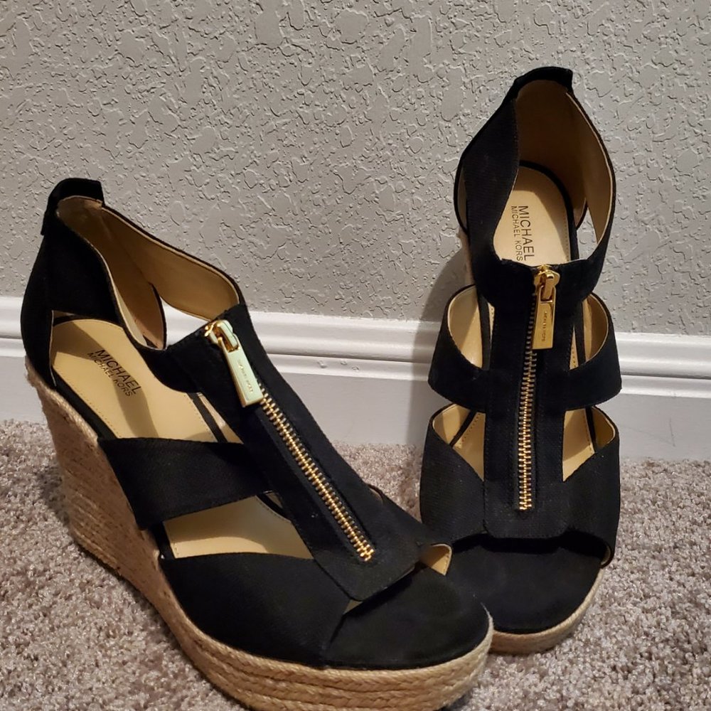 Michael Kors Womens Berkley Canvas Slingback Wedge Sandals